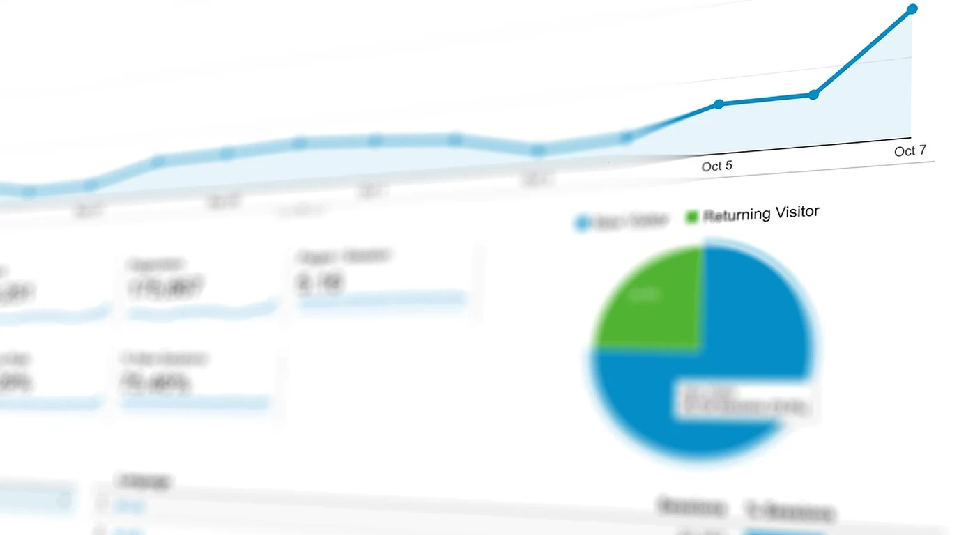 Kubernetes FinOps: KubeCost vs OpenCost ROI Analysis